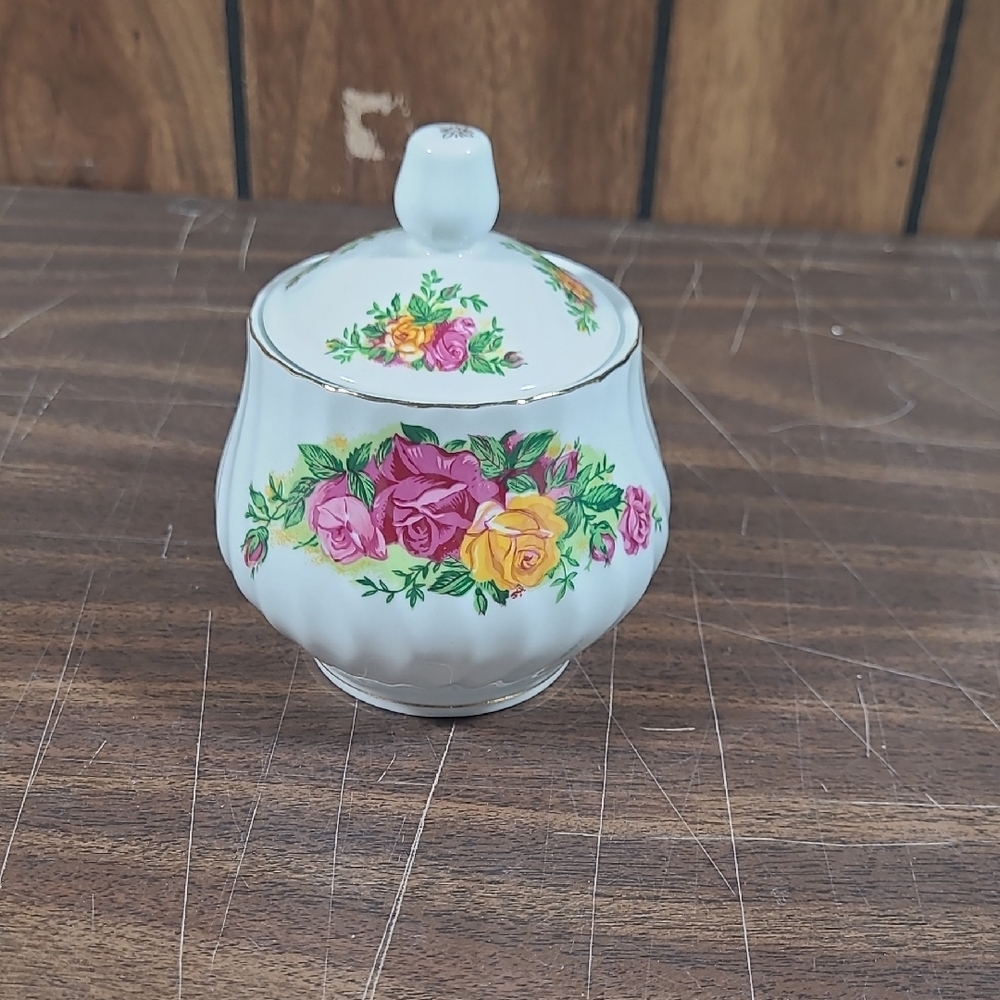 Regent China English Rose Sugar Bowl with Lid with Gold Trim Rose Flower Design